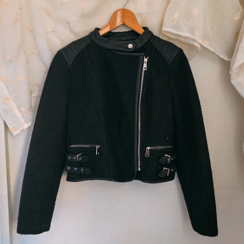 Paparazzi by Biz Black Vegan Leather Moto Jacket Knit Medium